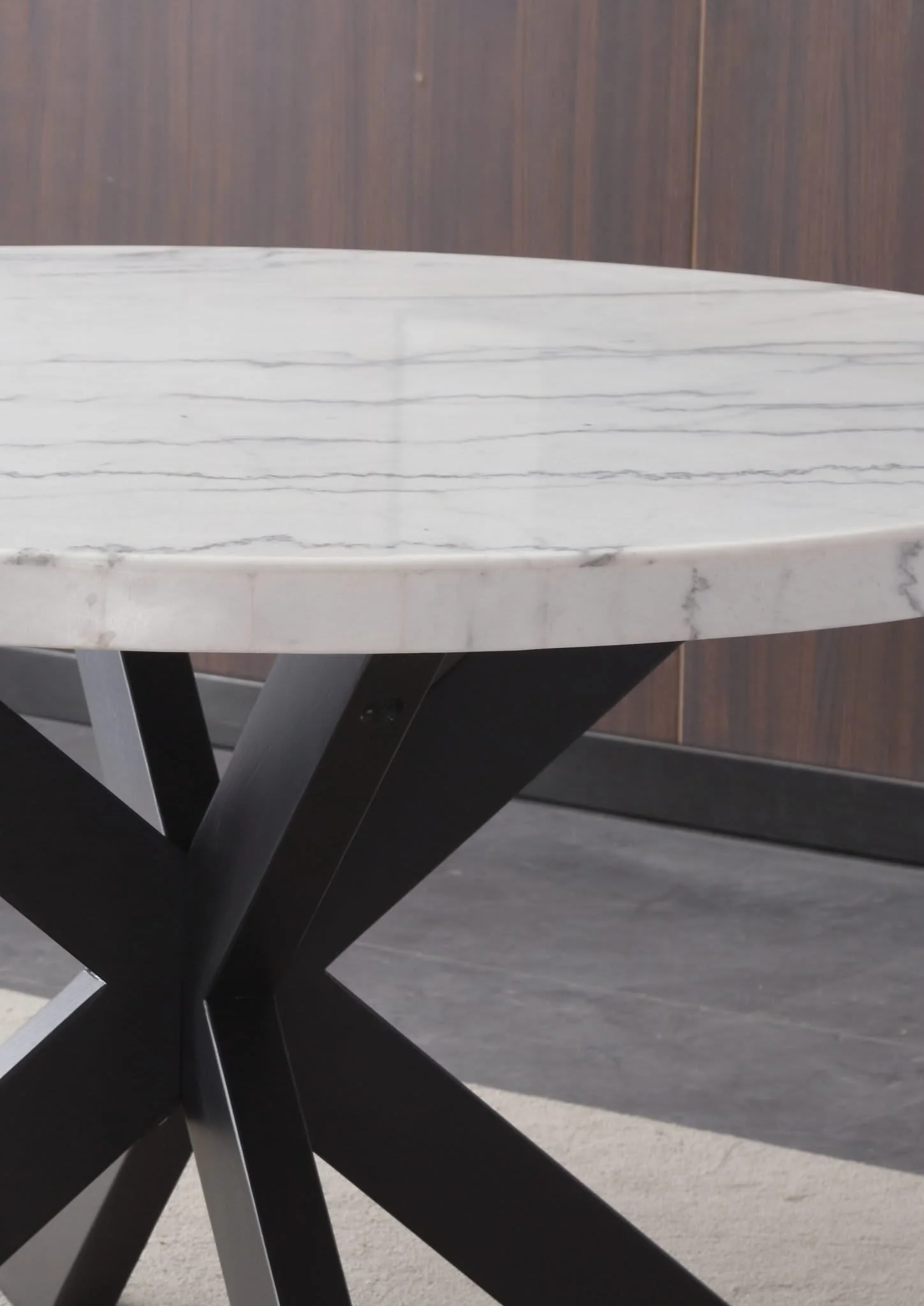 Xena - Marble Top Round Table - White / Black - Image 4